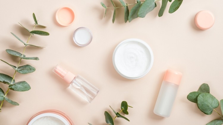 Sustainable Beauty: The Eco-Friendly Revolution in Cosmetics